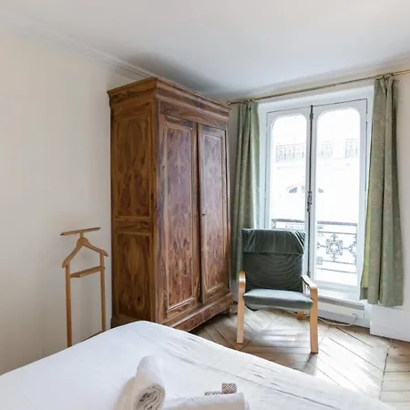 Typical Flat In Republique District At The Heart Of - Welkeys Paris